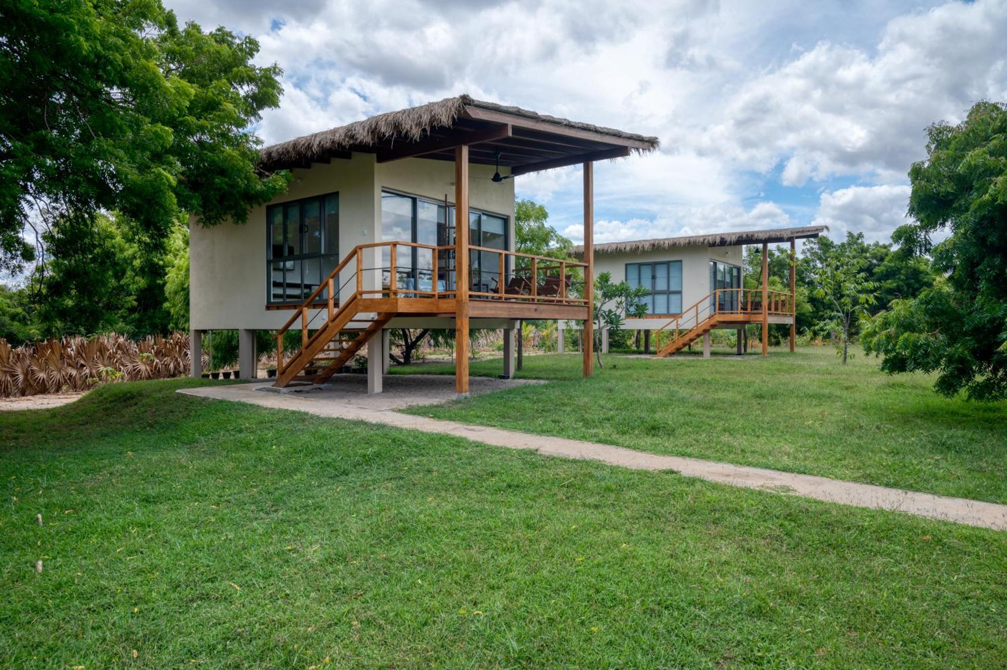 Niketh Villa Komari Arugambay Exterior photo