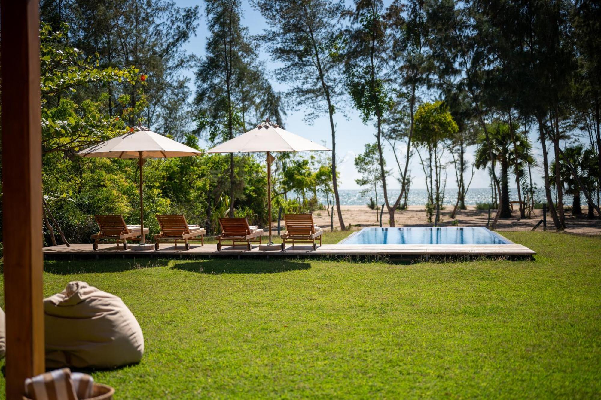 Niketh Villa Komari Arugambay Exterior photo